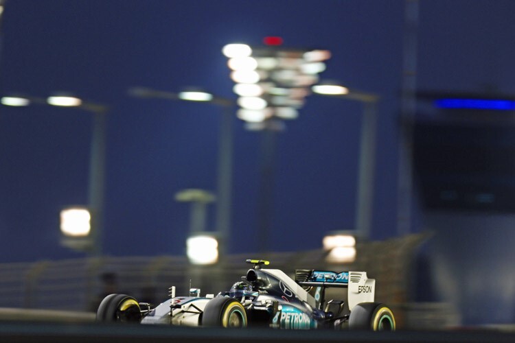 Die Formel 1 testet in Abu Dhabi