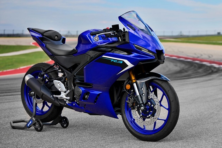 Nun auch mit Slipperkupplung: Yamaha R3