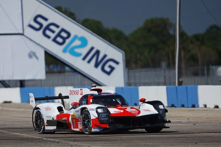 Schnell in Sebring: Der Toyota GR010 Hybrid