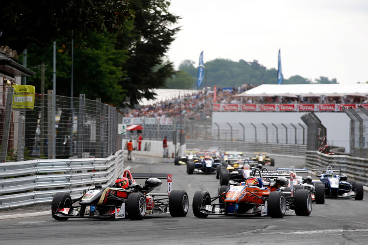 FIA Formula 3 European Championship, round 3, race 1, Pau (FRA)