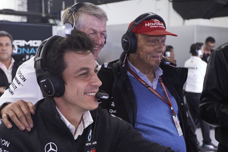 Toto Wolff ist sich sicher: Niki Lauda wird in die Box der Silberpfeile zurückkehren
