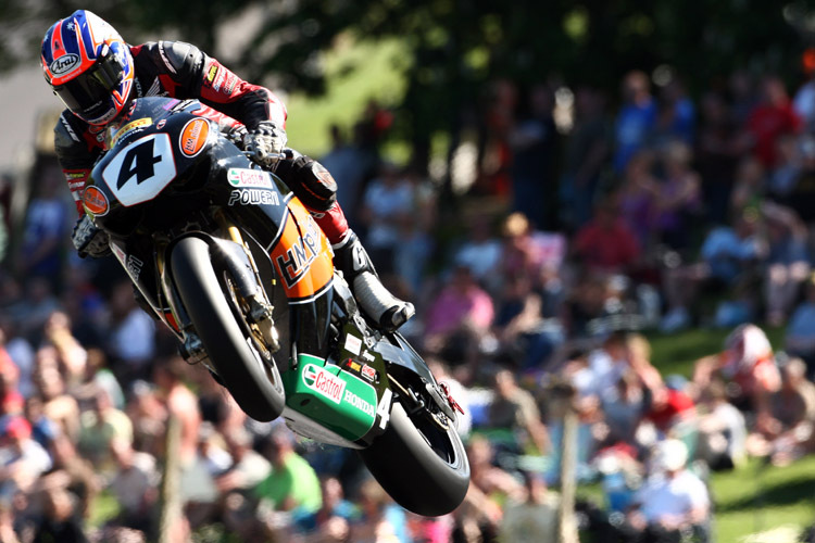 Josh Brookes fliegt zum Sieg in Cadwell Park