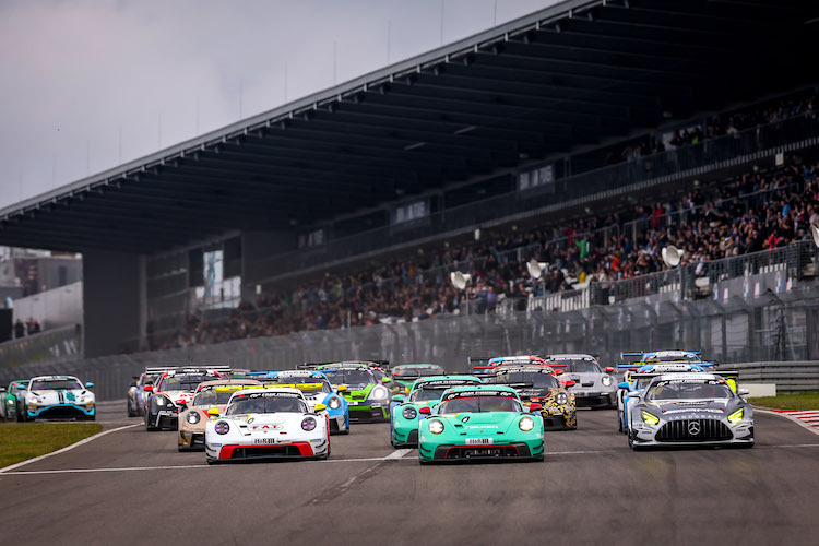 Die Nürburgring Langstrecken-Serie startet trotz der Katastrophe