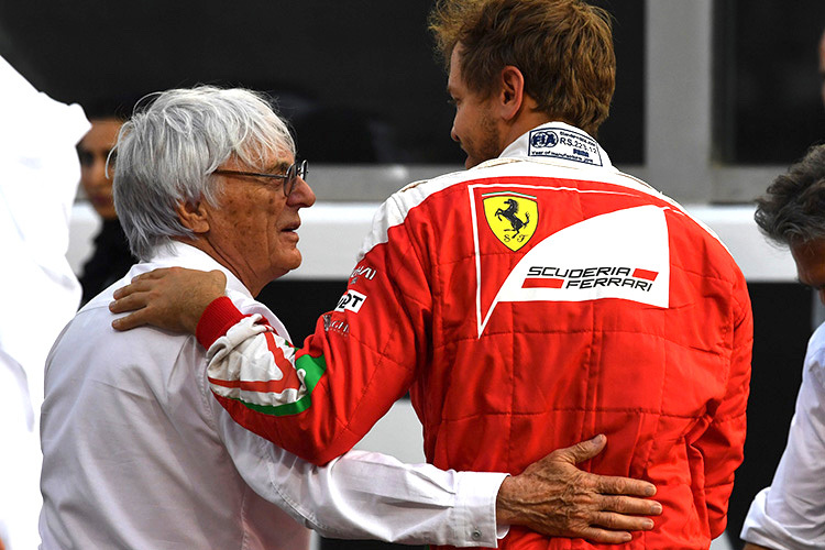 Bernie Ecclestone und Sebastian Vettel