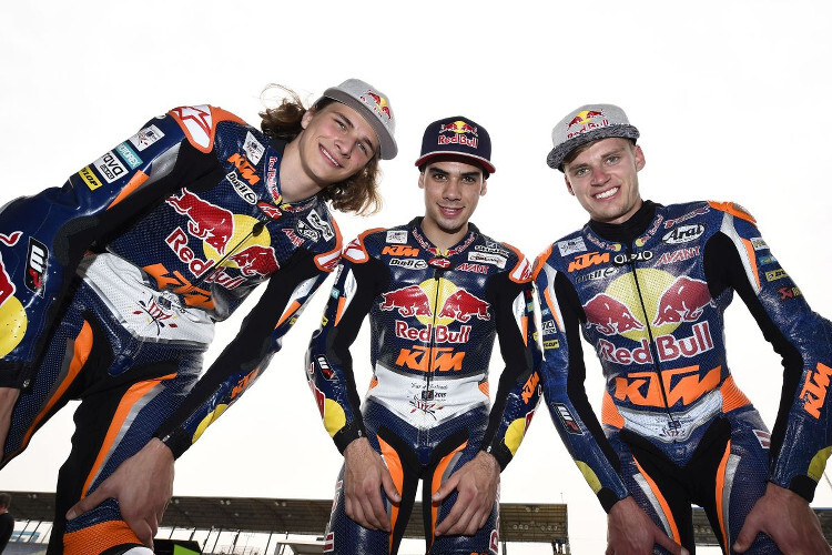 Die drei Red Bull KTM Ajo-Piloten: Karel Hanika, Miguel Oliveira und Brad Binder