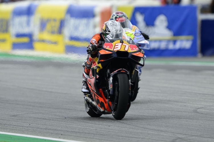 KTM-Racer Pedro Acosta holte mit Platz 4 ein gutes Resultat