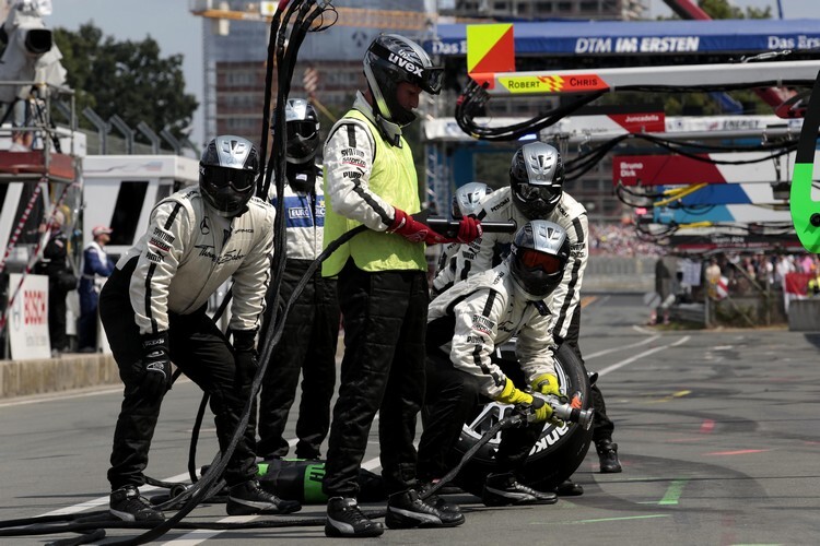 Die Boxengasse am Norisring