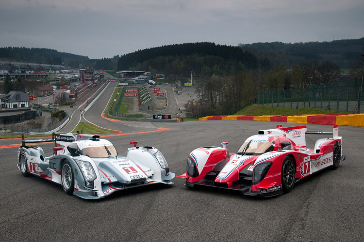 Nur fürs Foto: Toyota trifft Audi vor der eindrucksvollen Kulisse von Spa