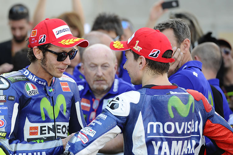 Valentino Rossi gegen Jorge Lorenzo: Wer liegt in Motegi vorne?