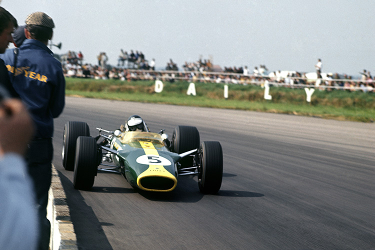 Jim Clark im grün-gelben Lotus