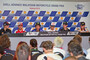 Moto2-WM-Leader Tito Rabat (ganz rechts) mit den MotoGP-Stars