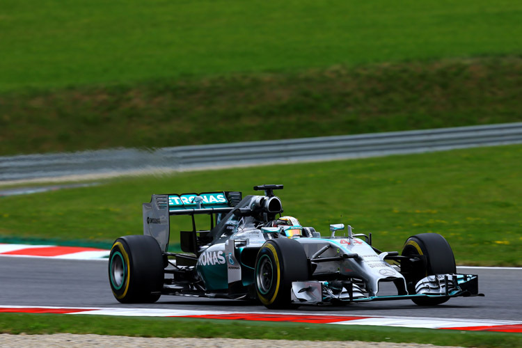 Lewis Hamilton drehte mit 1:09,542 min die schnellste Runde