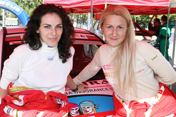 Ekaterina Stratieva (re.) mit Copilotin Carmen Poenaru