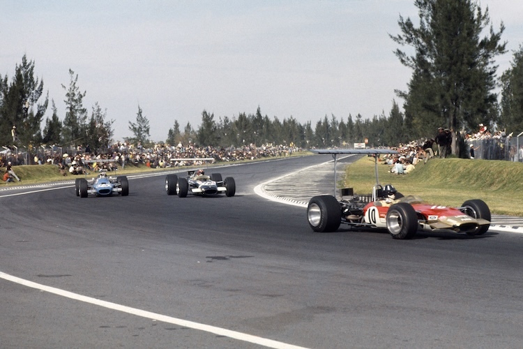 1968 mit Lotus in Mexiko, auf dem Weg zum zweiten WM-Titel