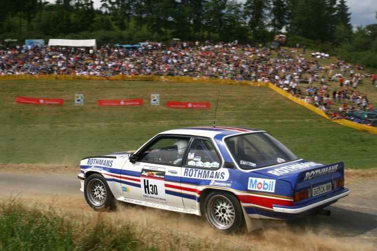 Ein Opel Ascona 400 bei der Eifel Classic 2010