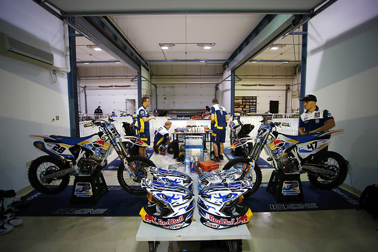 Bekommen Rattray und Waters 2015 einen weiteren Kollegen in der Husqvarna-Box?