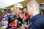 Moto3-WM-Leader Luis Salom mit Teambesitzer Aki Ajo