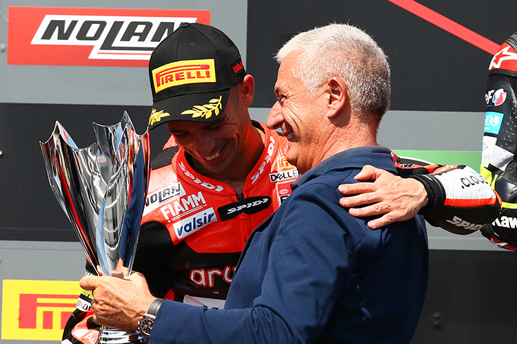 Marco Melandri mit seinem Manager Alberto Vergani