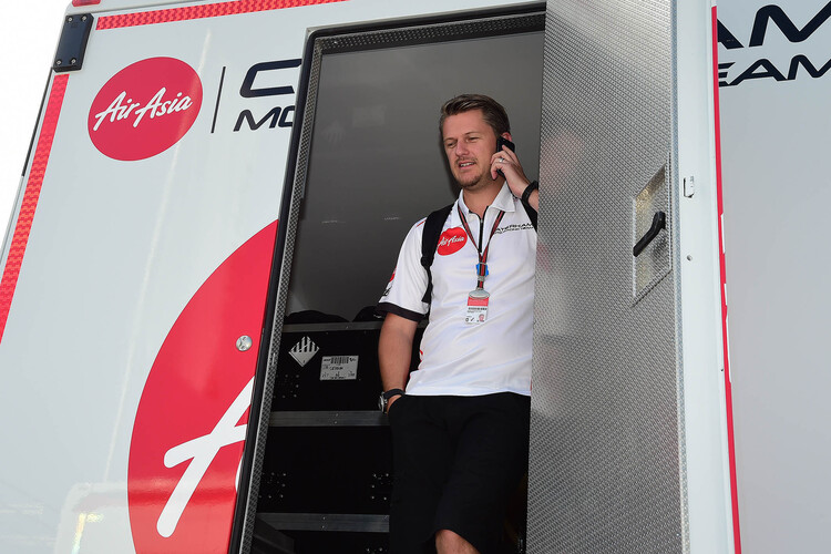 AirAsia-Caterham-Teammanager Johan Stigefelt beim Barcelona-GP 2014