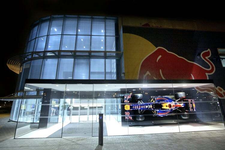 Das Rennwagenwerk von Red Bull Racing