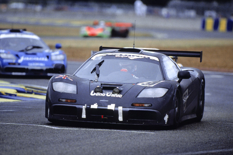 1995 siegte McLaren in Le Mans mit dem F1, Lehto, Dalmas und Sekiya