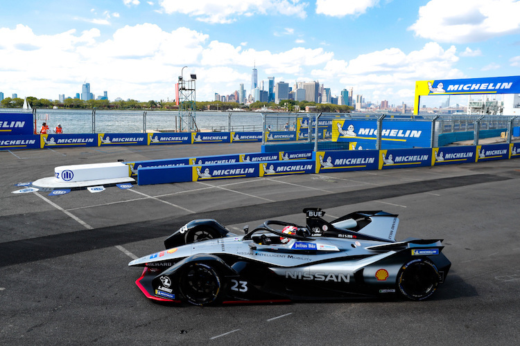 Ex-Champion Sébastien Buemi