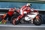 Leon Camier hält für MV Agusta bei den Superbikes die Fahne hoch