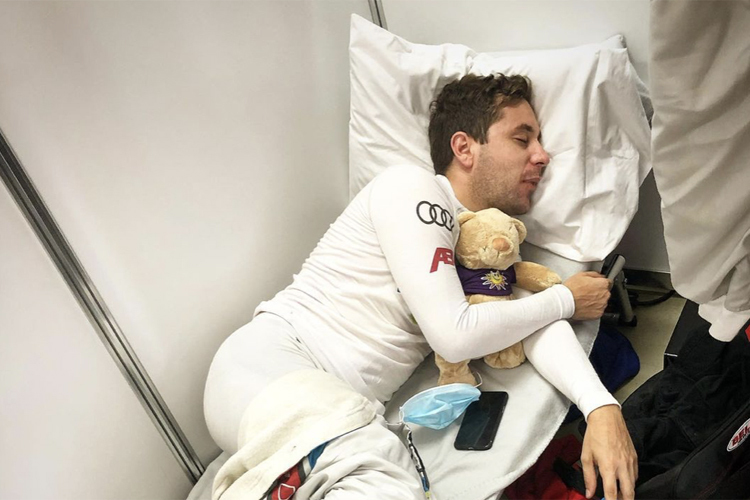 Robin Frijns und sein Teddy