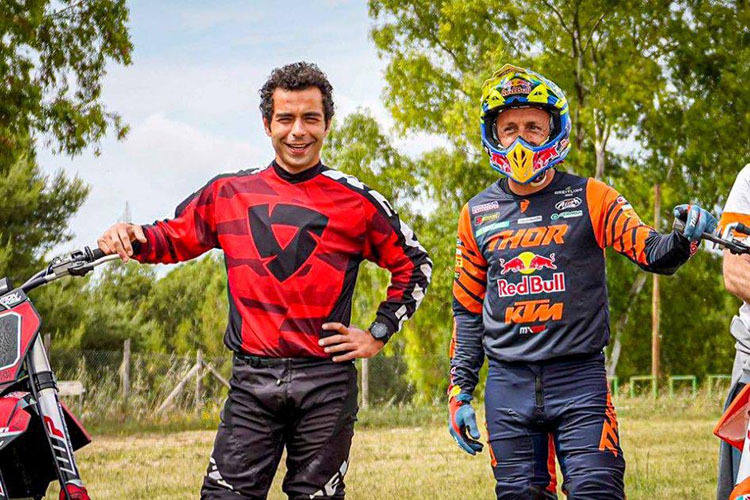 Danilo Petrucci beim Motocross-Training mit Red Bull-KTM-Star Tony Cairoli