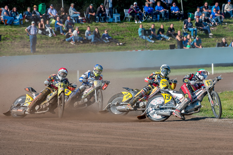 Sie holten die Punkte zum Titel: 13 Michael Härtel, 14 Martin Smolinski und 26 Lukas Fienhage