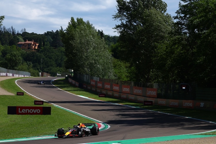 Yuki Tsunoda kämpfte sich im Imola-Rennen von ganz hinten auf Platz 10