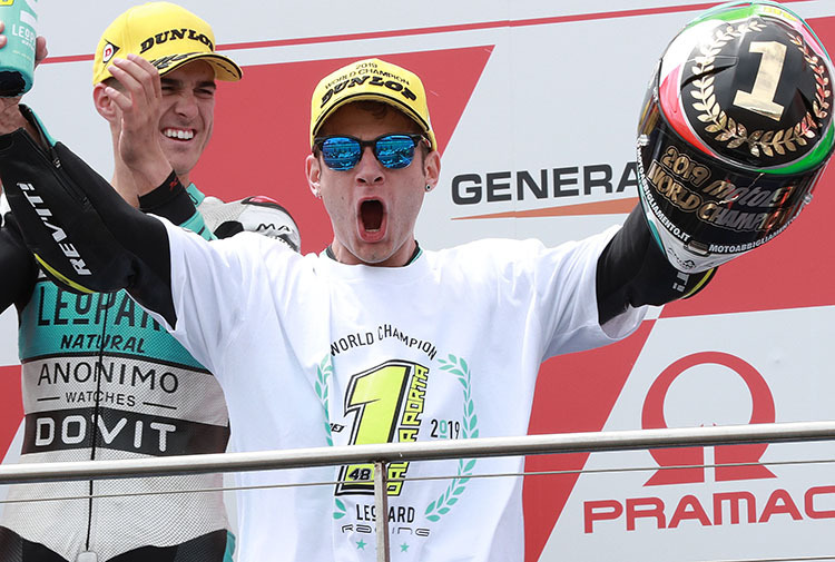 Weltmeister! Lorenzo Dalla Porta kürte sich 2019 in Australien zum Moto3-Champion.