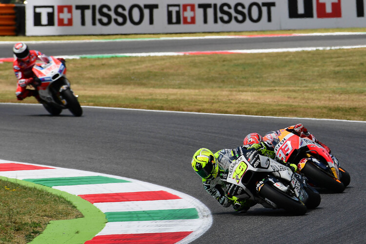 Álvaro Bautista besiegte in Mugello Weltmeister Marc Márquez