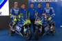 Andrea Iannone und Alex Rins präsentierten ihre Arbeitsgeräte für die Saison 2017