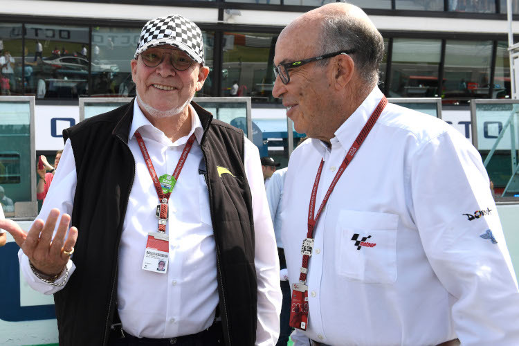 Dorna-CEO Carmelo Ezpeleta (rechts) mit dem belgischen Teameigentümer Marc van der Straaten