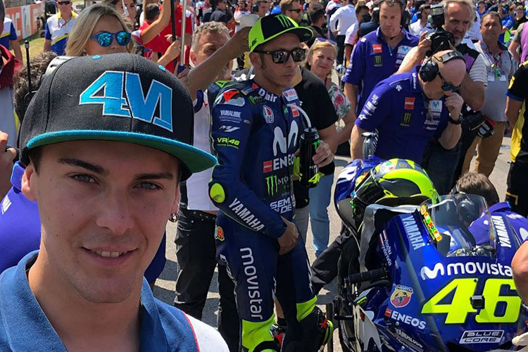 Markus Reiterberger mit seinem Idol Valentino Rossi