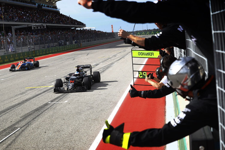 Fernando Alonso: «Es war kein Platz für Felipe Massa, dort einzulenken»