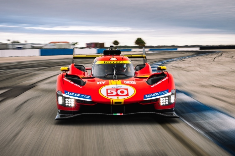 Der Ferrari 499P bei Testfahrten in Sebring