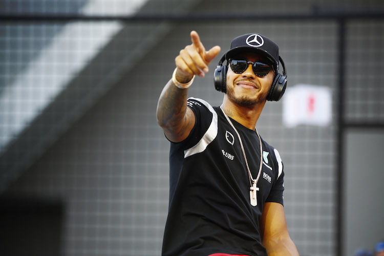 Lewis Hamilton mit seinen Kopfhörern