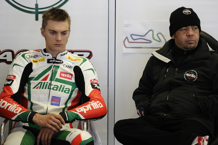 Leon Camier (li.) schaute nicht besonders motiviert aus