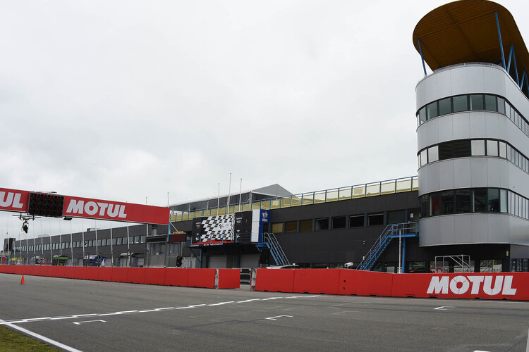 Dutch-TT in Assen: Auf Erfolge von heimischen Fahrern dürfen die Fans auch 2015 nicht hoffen