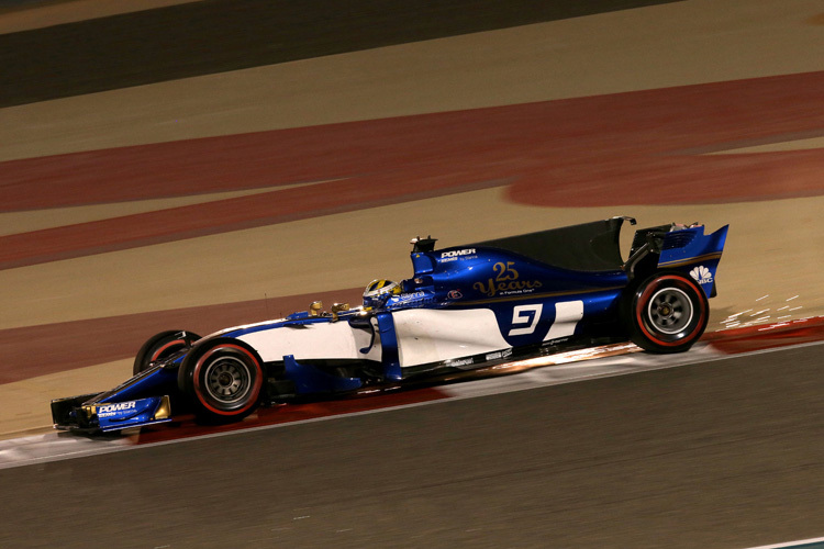 Pascal Wehrlein in der Nacht von Bahrain