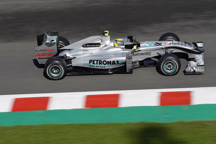 Nico Rosberg lässt den Silberpfeil fliegen