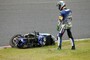 Pol Espargaro steht vor einem Scherbenhaufen, der mal ein Motorrad war