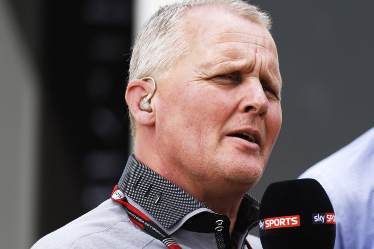 Der ehemalige Formel-1-Pilot Johnny Herbert ist überzeugt: «Nico Rosberg muss das Qualifying vergessen, denn er wird Lewis im Moment nicht schlagen können»