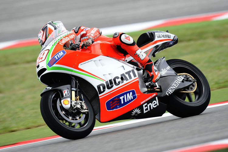 Nicky Hayden bleibt Ducati 2013 treu