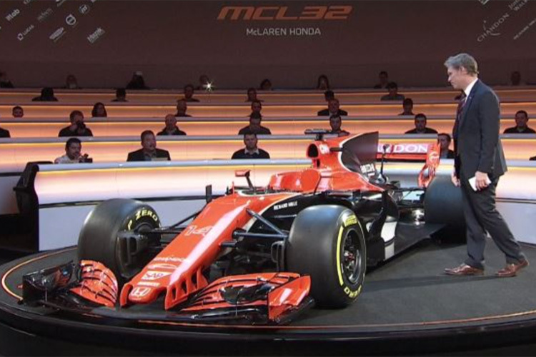 Endlich ist der neue McLaren da
