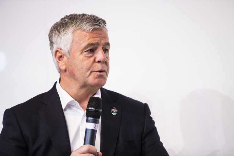  Derek Warwick: «Lasst uns zu härterem Racing zurückkehren»