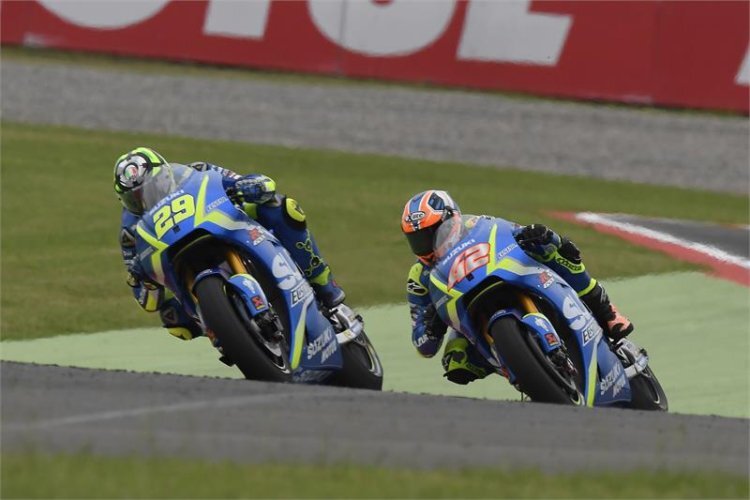 Andrea Iannone (29) und Alex Rins (42) erwischten in Argentinien kein optimales Wochenende