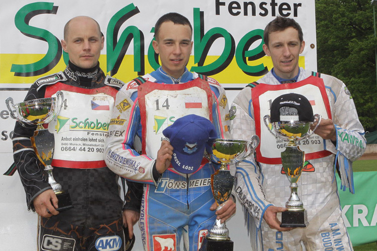 Siegerehrung: Josef Franc, Jakub Jamrog und Piotr Dziatkowiak (v.l.)